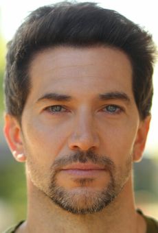 Люк Робертс