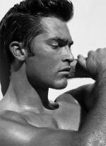 Фото №5 Тайлер Хэклин