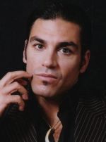 Фото №5 Эрик Этебари