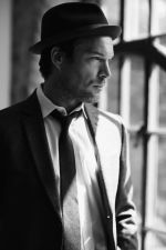 Фото №1 Джон Лайт