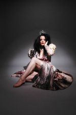 Фото №3 Дэбби Рошон