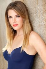 Фото №5 Николь Мур