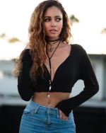 Фото №3 Ванесса Морган