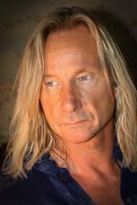 Фото №5 Маттиас Хьюз