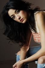 Фото №2 Ивет Йейтс