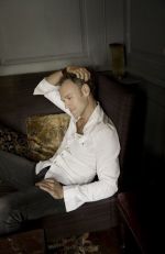 Фото №4 Эллиот Кауэн