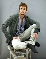 Фото №3 Райан Квантен