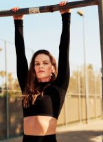 Фото №5 Хилари Суэнк