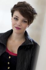 Фото №1 Кейт Брекен