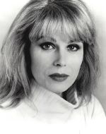 Фото №4 Джоанна Ламли