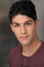 Фото №1 Рахарт Адамс