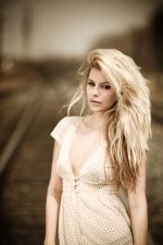 Фото №2 Элисон Бэт