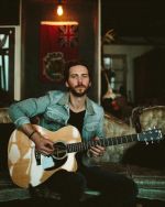 Фото №3 Трой Бэйкер