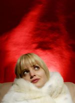 Фото №5 Мена Сувари